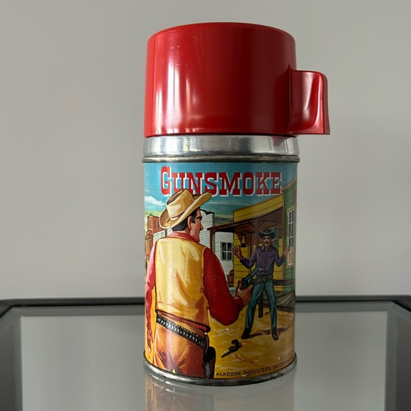 HOST PICK 🎉🎉🎉🎉🎉🎉🎉🎉🎉Gunsmoke Lunchbox - Picture 9 of 12